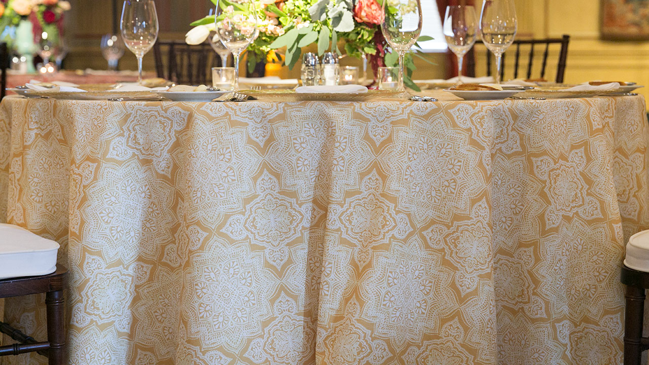 Rent from Fabulous Events. We are the leader in linen rentals. We have one of the largest selections of rental table linens, chair covers, napkins & more.