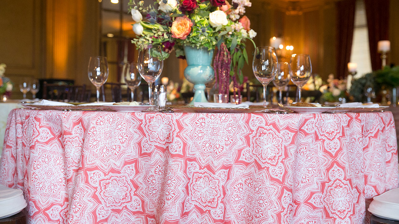 Rent from Fabulous Events. We are the leader in linen rentals. We have one of the largest selections of rental table linens, chair covers, napkins & more.