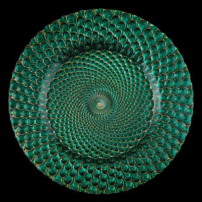 Luxe Emerald Green Glass Charger