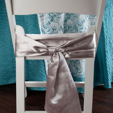 Aqua Rhythm Tablescape with White Aria Table Runner