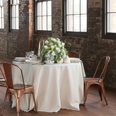 Designer: MMD Events | Photographer :Justin Demutiis Photography | Venue: Armature Works