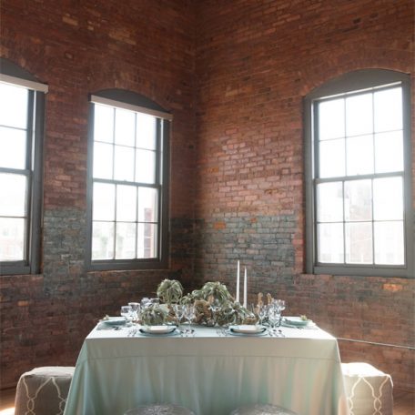 Designer: MMD Events | Photographer: Justin Demutiis Photography | Venue: Armature Works