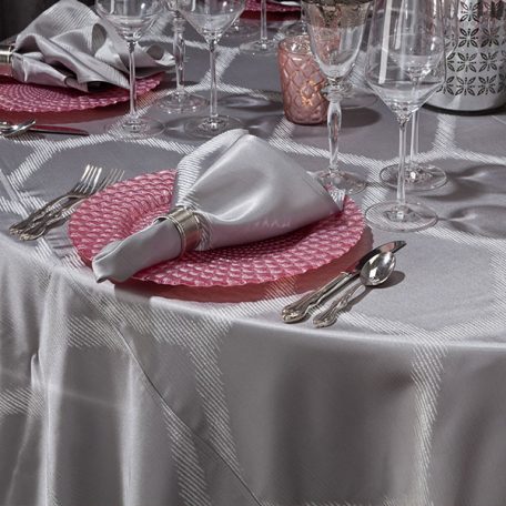 Silver Apiary Table Linen with Pink Luxe Glass Charger and Silver Apiary Dinner Napkin