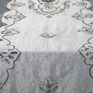 Platina Table Runner