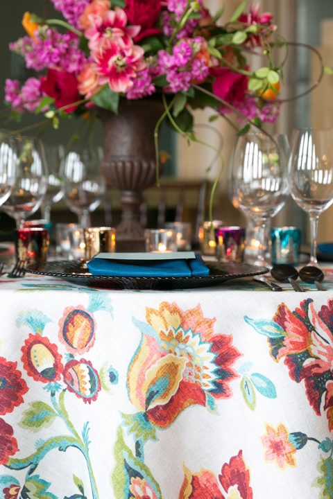 Rent from Fabulous Events. We are the leader in linen rentals. We have one of the largest selections of rental table linens, chair covers, napkins & more.