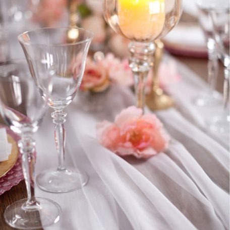 White Graceful Table Drape