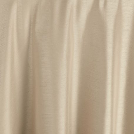 Rent our Champagne Shantung Table Linens from Fabulous Events. We have one of the largest selections of rental table linens, chair covers, dinner napkins & more