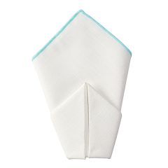 Rent a variety of dinner napkins from Fabulous Events for your special event.