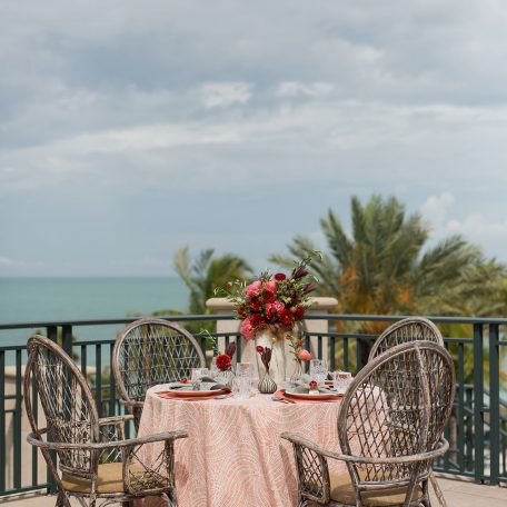 PHOTOGRAPHY | CAT PENNENGA PHOTOGRAPHY
FLORAL | TAILORED TWIG
PLANNER | NK PRODUCTIONS
VENUE | THE RITZ CARLTON MEMBERS BEACH CLUB