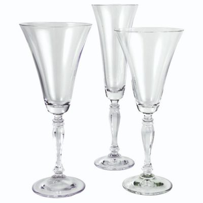 Rent Elegant Glassware for your wedding or special event.