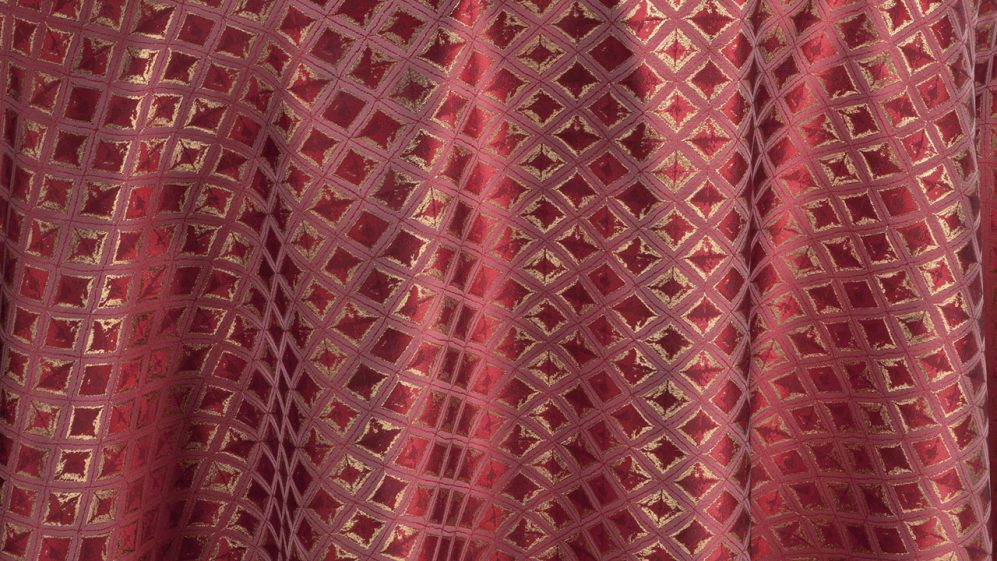 Crimson Adorn