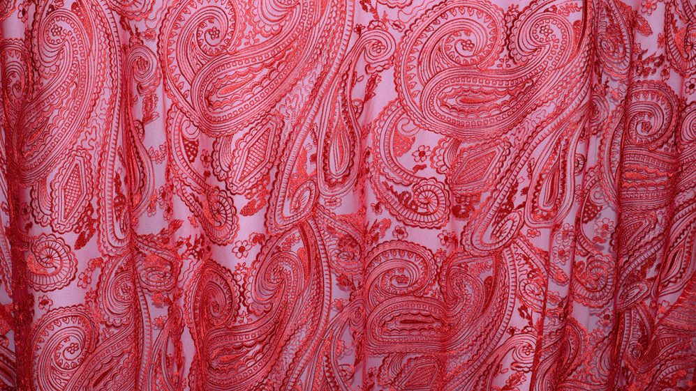 Red Paisley Lace - Image 2