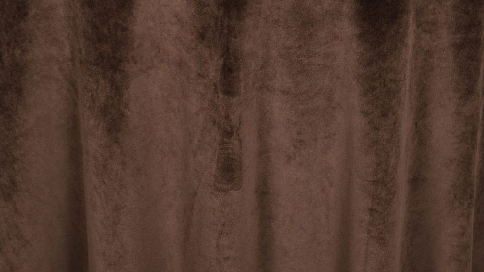 Brown Velvet (A)