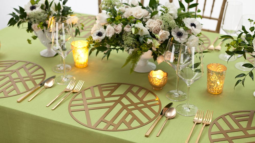 Gold Edge Metal Placemat - Image 6