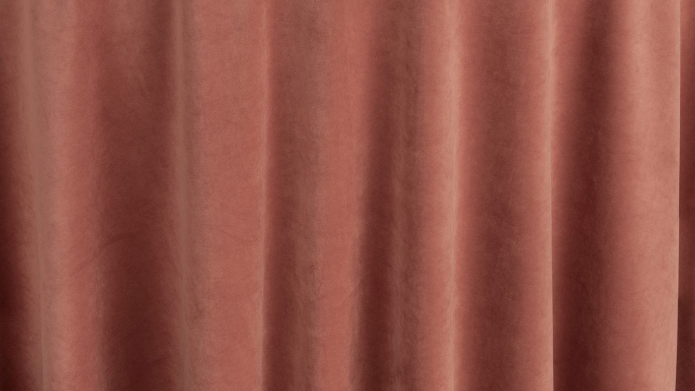 Redwood Velvet Table Linen